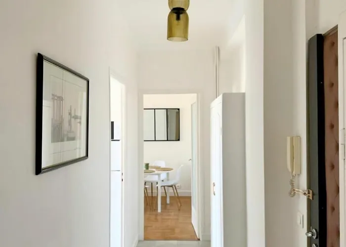 Appartamento Avec Balcon, Près De La Et Promenade Des *