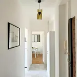 Apartamento Avec Balcon, Pres De La Et Promenade Des *
